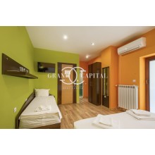 Продава Хотел Ловеч, област с.Рибарица (963)