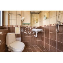 Продава Хотел Ловеч, област с.Рибарица (963)