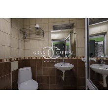 Продава Хотел Ловеч, област с.Рибарица (963)