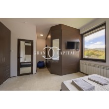 Продава Хотел Ловеч, област с.Рибарица (963)